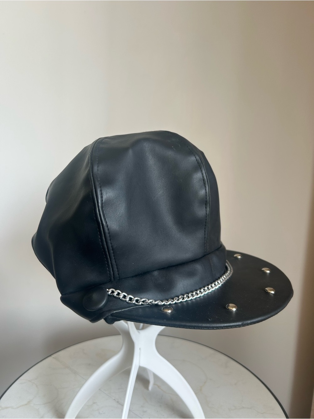 Black Faux Leather Chain Cap - Unbranded